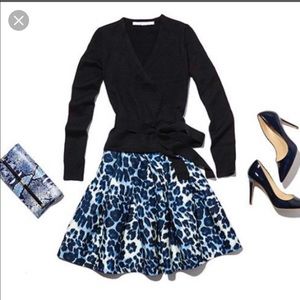 DFV blue leopard print skirt